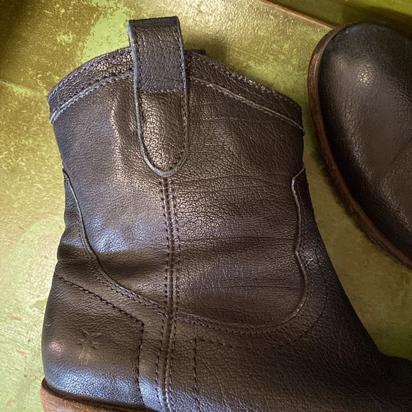 Frye Leather Ankle Western Booties- Size 7 - Picture 5 of 16